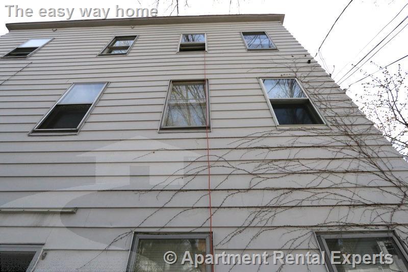 9 Gould Ave, Porter Square