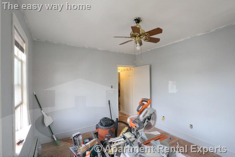 9 Gould Ave, Porter Square