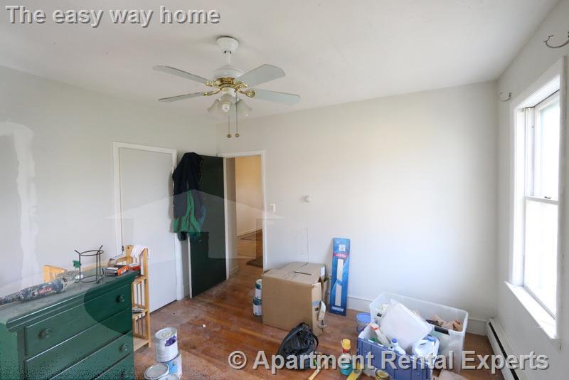 9 Gould Ave, Porter Square