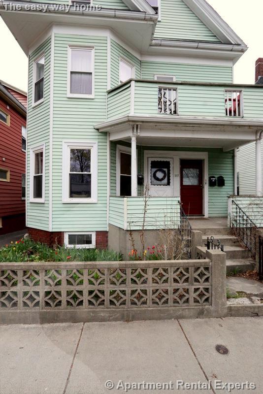 377 Highland Ave, Davis Square