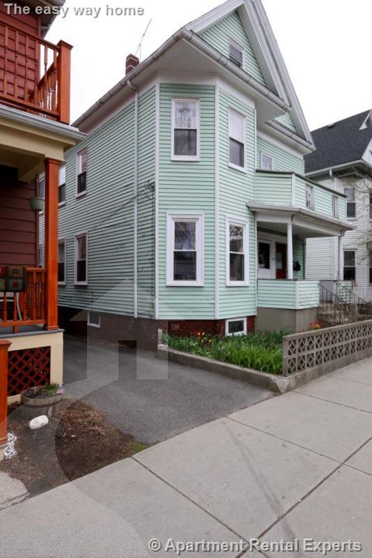 377 Highland Ave, Davis Square