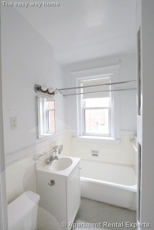 24 Chauncy St, Harvard Square