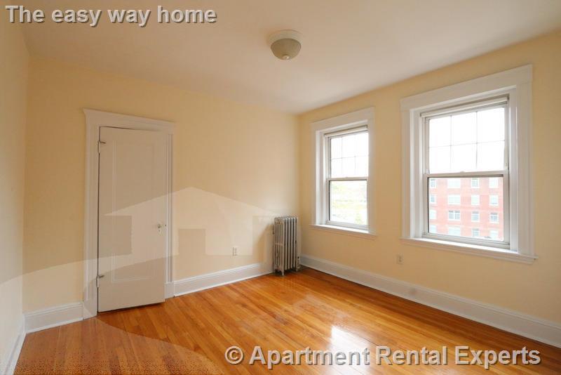 24 Chauncy St, Harvard Square