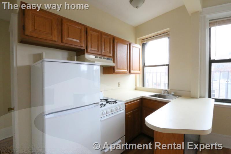 77 Hancock St, Central Square