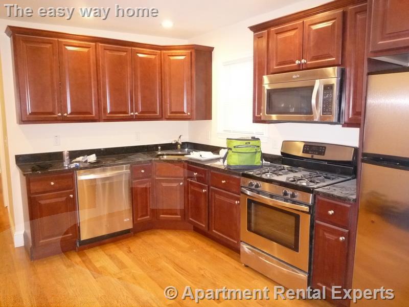 17 Lesley Ave, Davis Square