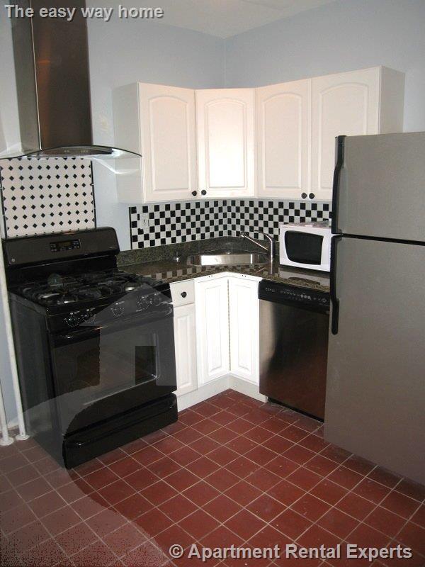 56 Hancock St, Central Square