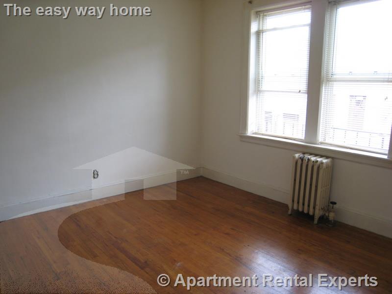 4 Cogswell Ave, Porter Square