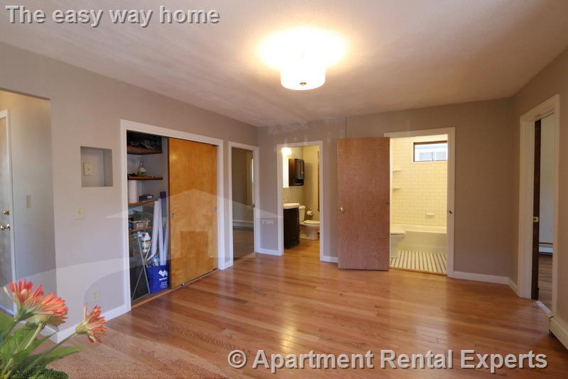 8 Meacham Rd, Davis Square