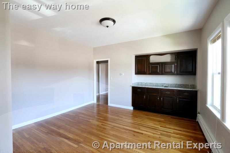 10 Meacham Rd, Davis Square