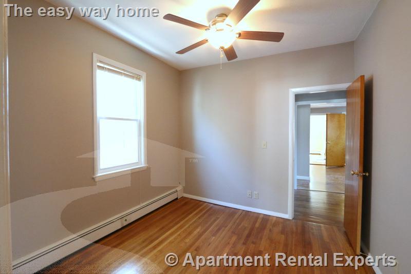 10 Meacham Rd, Davis Square