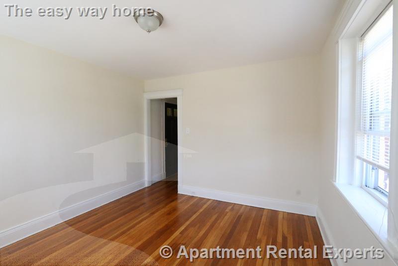 105 Summer St, Malden Center