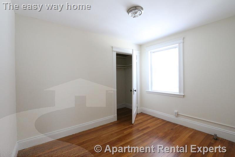 105 Summer St, Malden Center