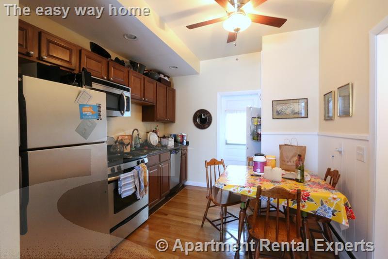 256 Summer St, Porter Square