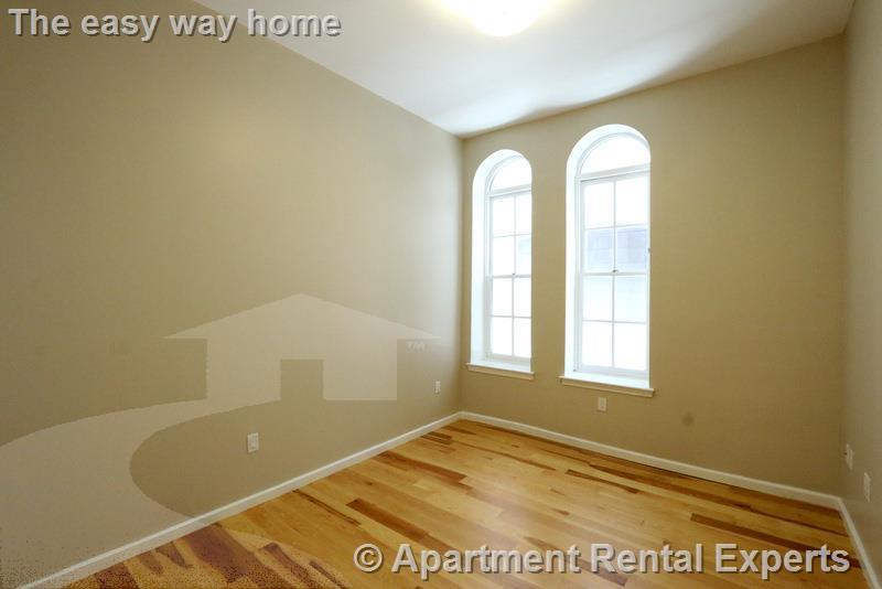 17 Bow St, Union Square