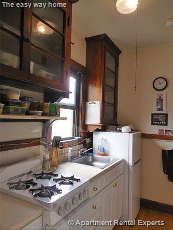 19 Pleasant St, Central Square