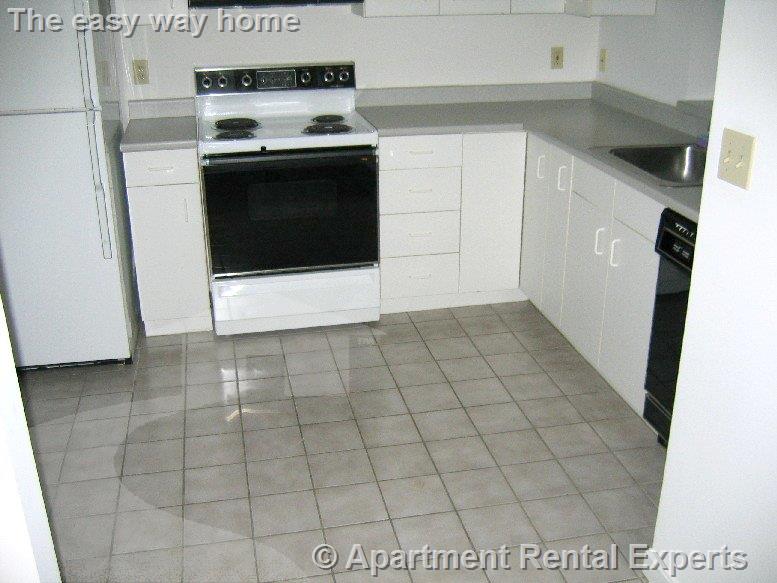 175 Beacon St, Ward Two