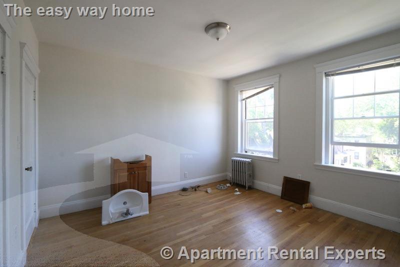 28 Langdon St, Harvard Square