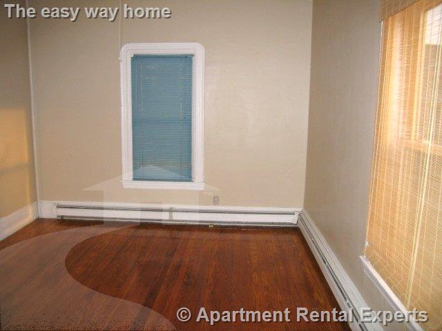 147 Willow Ave, Davis Square