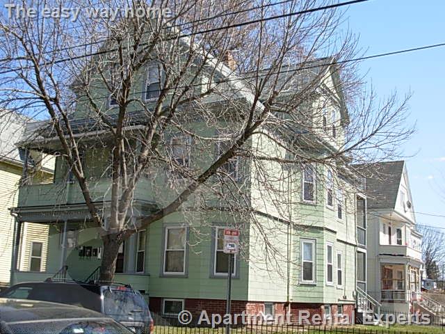 147 Willow Ave, Davis Square