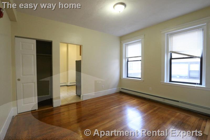 77 Hancock St, Central Square