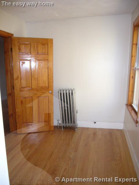 14-16 Clark St, Inman Square