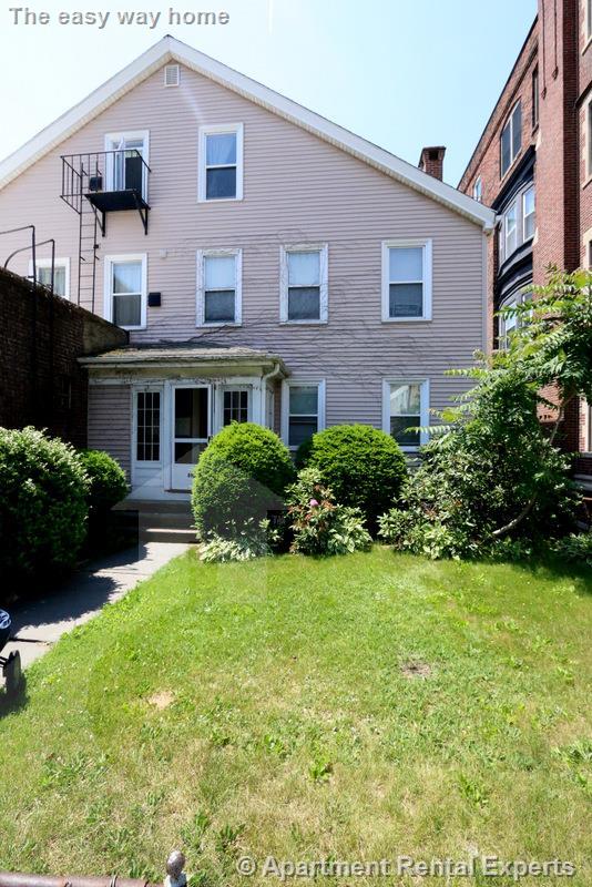 898 Massachusetts Ave, Central Square