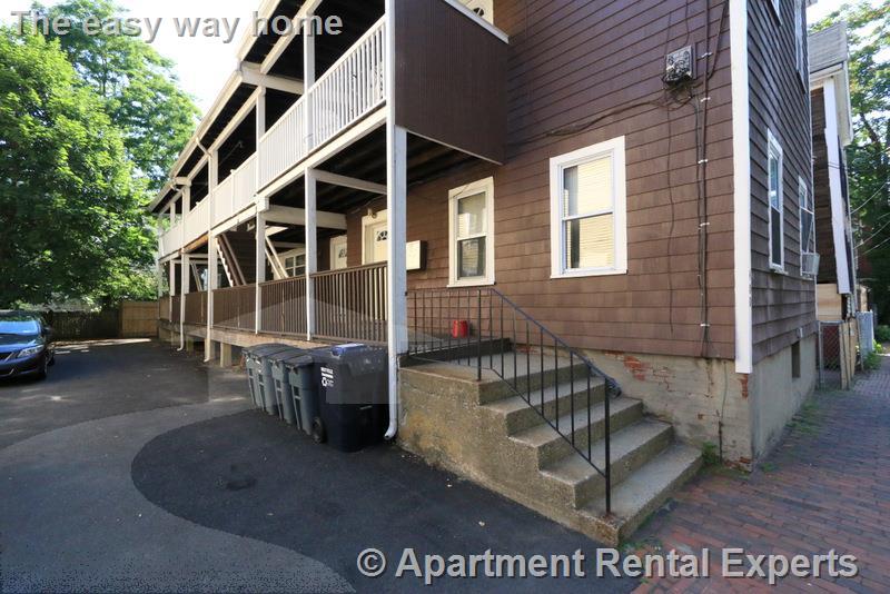 400 Franklin St, Central Square