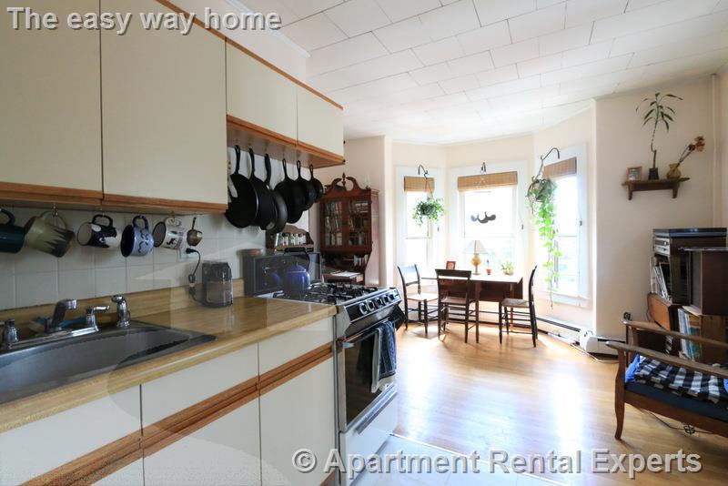 220 Banks St, Riverside