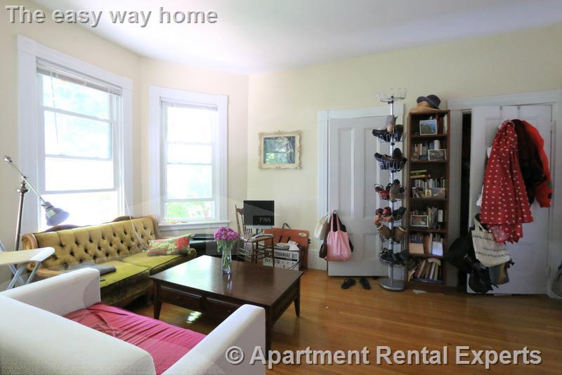 138 Sycamore St, Winter Hill