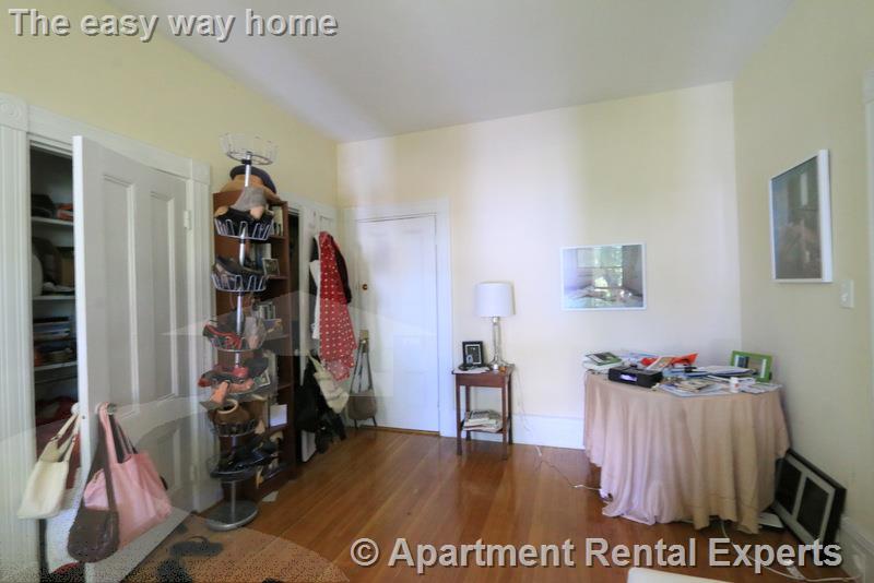 138 Sycamore St, Winter Hill