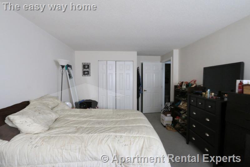 175 Beacon St, Ward Two