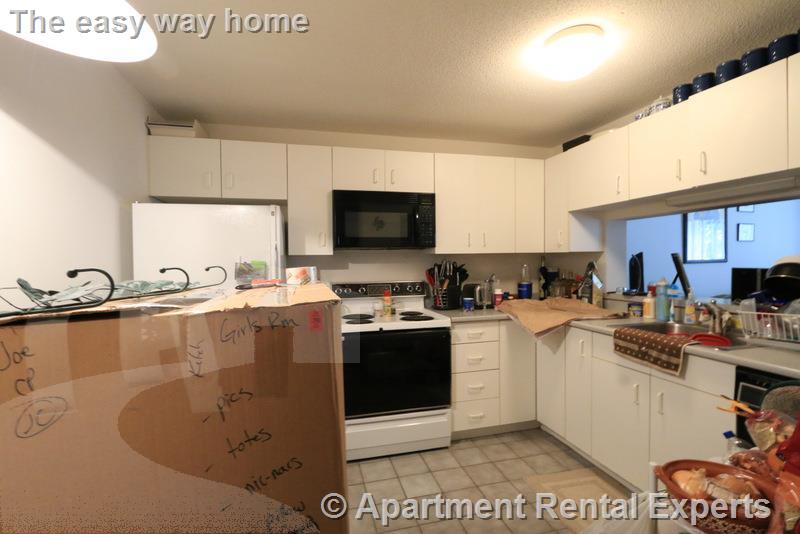 175 Beacon St, Ward Two