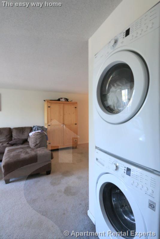 175 Beacon St, Ward Two