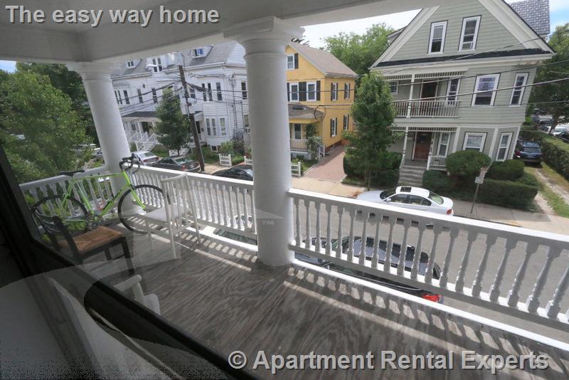 19 Park Ave, Davis Square