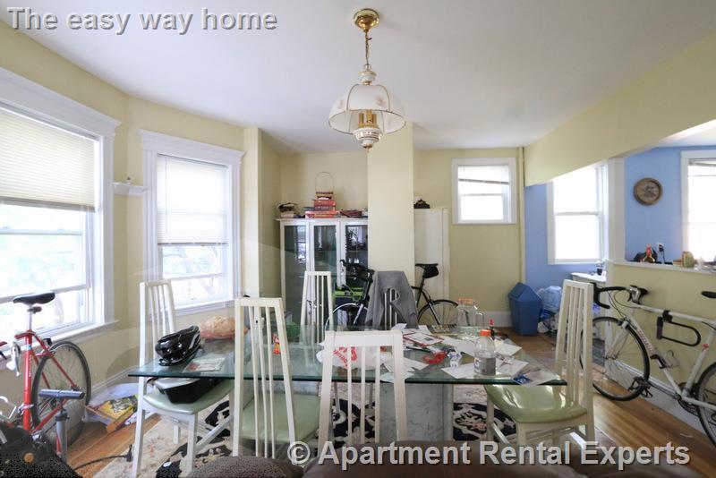 19 Park Ave, Davis Square