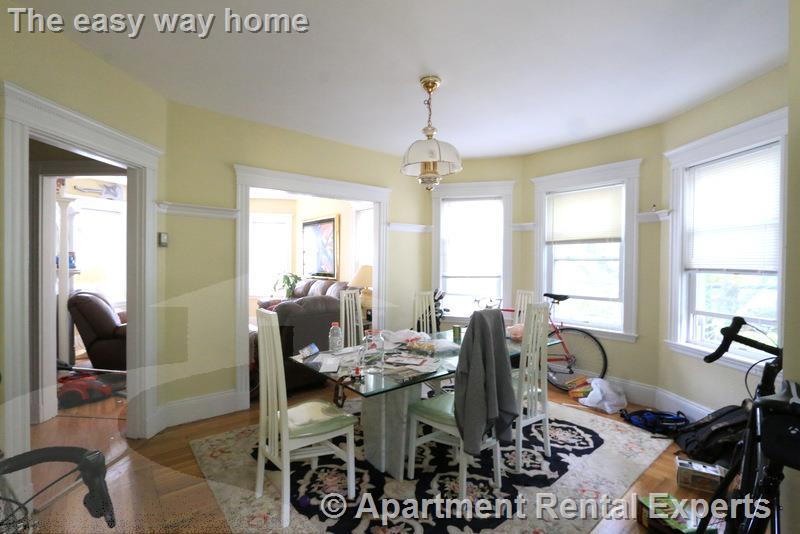 19 Park Ave, Davis Square