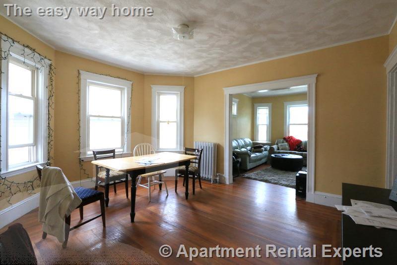 188 Powderhouse Blvd, Tufts