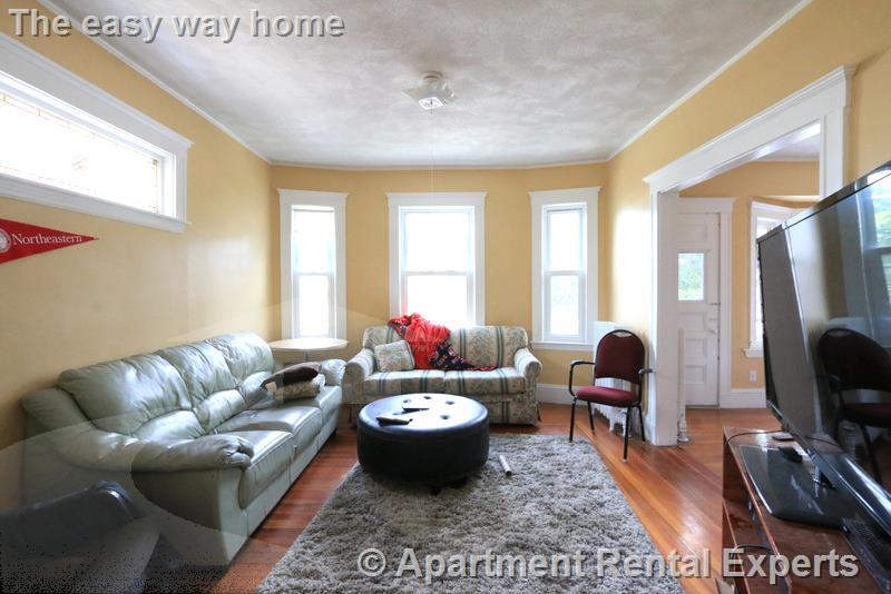 188 Powderhouse Blvd, Tufts