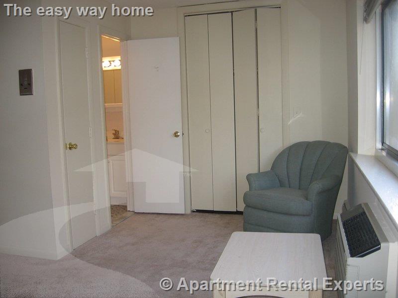 375 Harvard St, Harvard Square