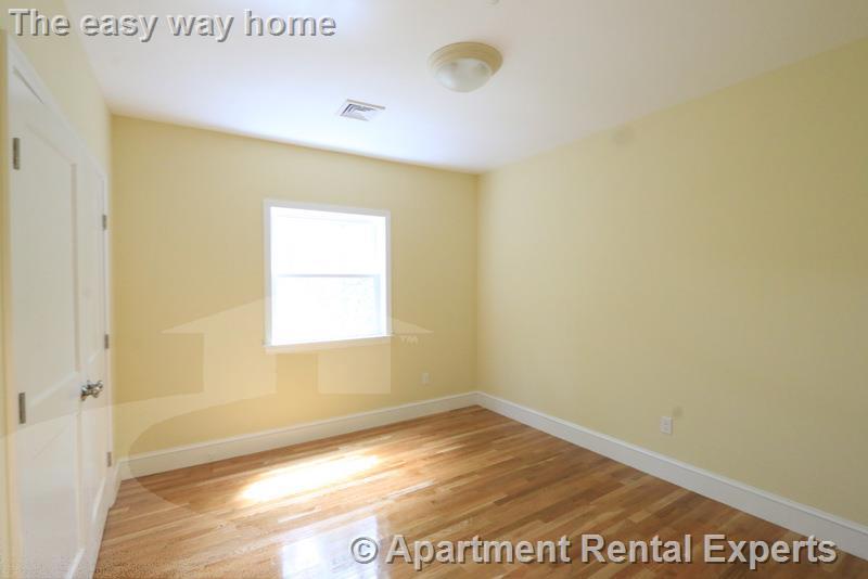 106 Walnut St, Winter Hill