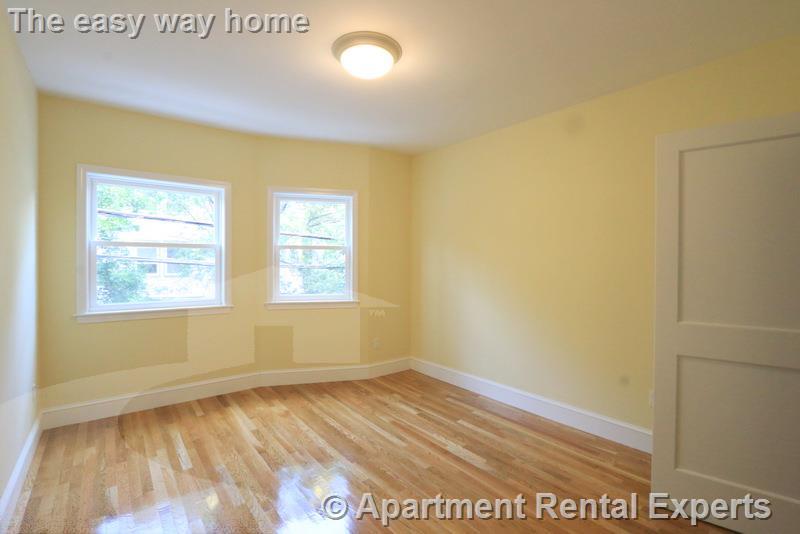 106 Walnut St, Winter Hill