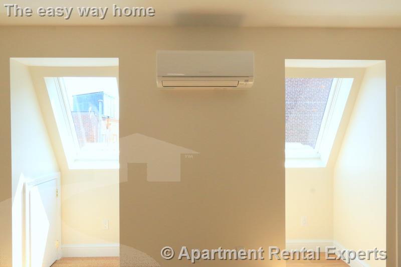 220 Massachusetts Ave, East Arlington