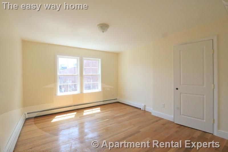 220 Massachusetts Ave, East Arlington