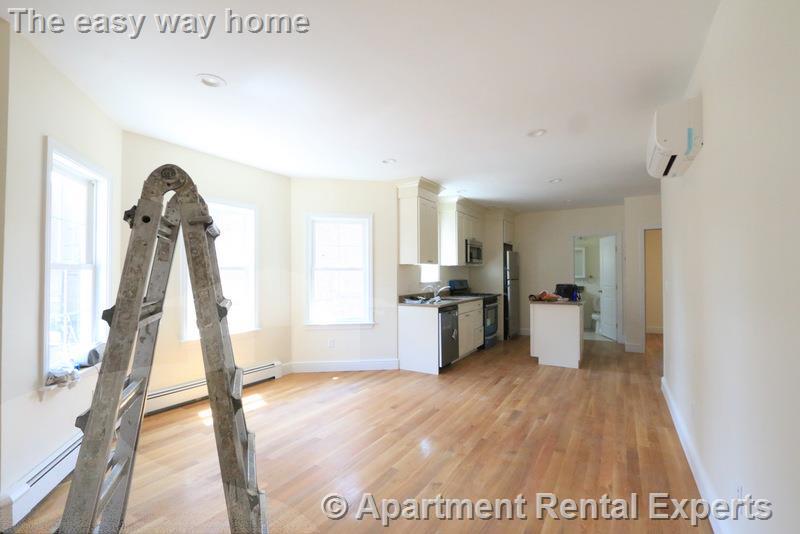 220 Massachusetts Ave, East Arlington