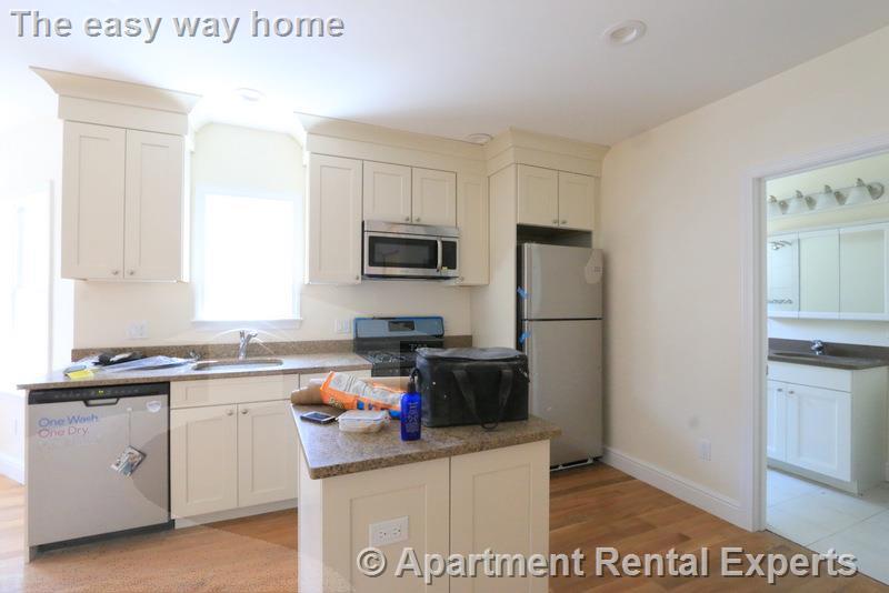 220 Massachusetts Ave, East Arlington