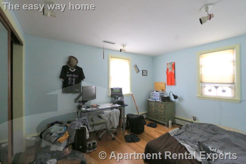 90 North St, Teele Square