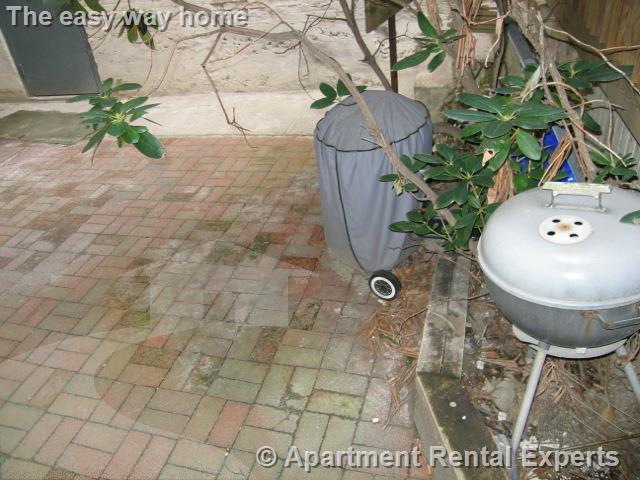 36 College Ave, Davis Square