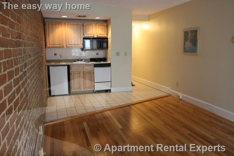 12 Mt Auburn St, Harvard Square