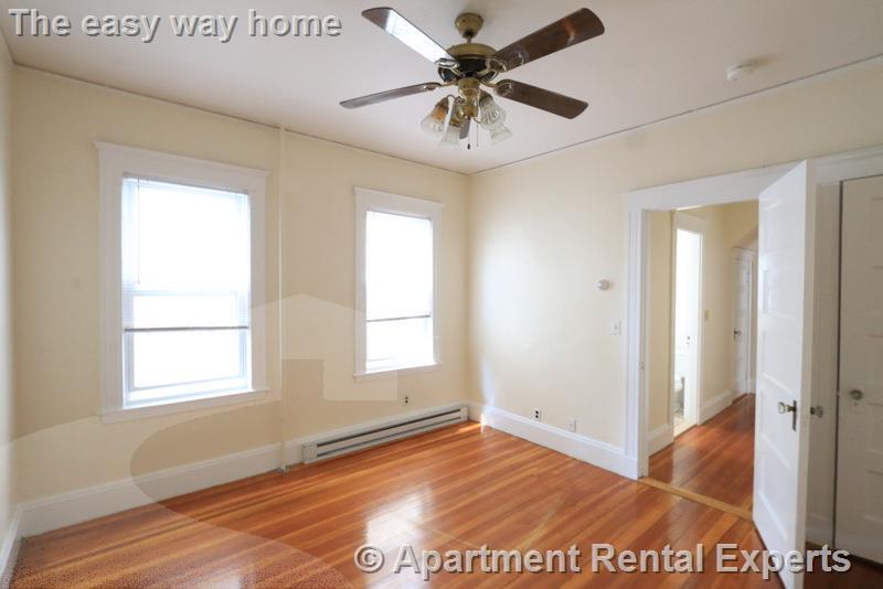 38 Ossipee Rd, Davis Square