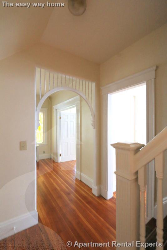 38 Ossipee Rd, Davis Square